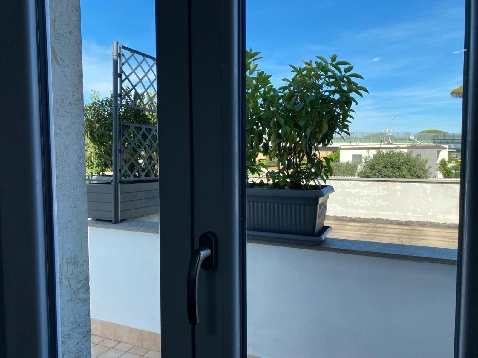 Fcoairporthouse Appartement Fiumicino Buitenkant foto