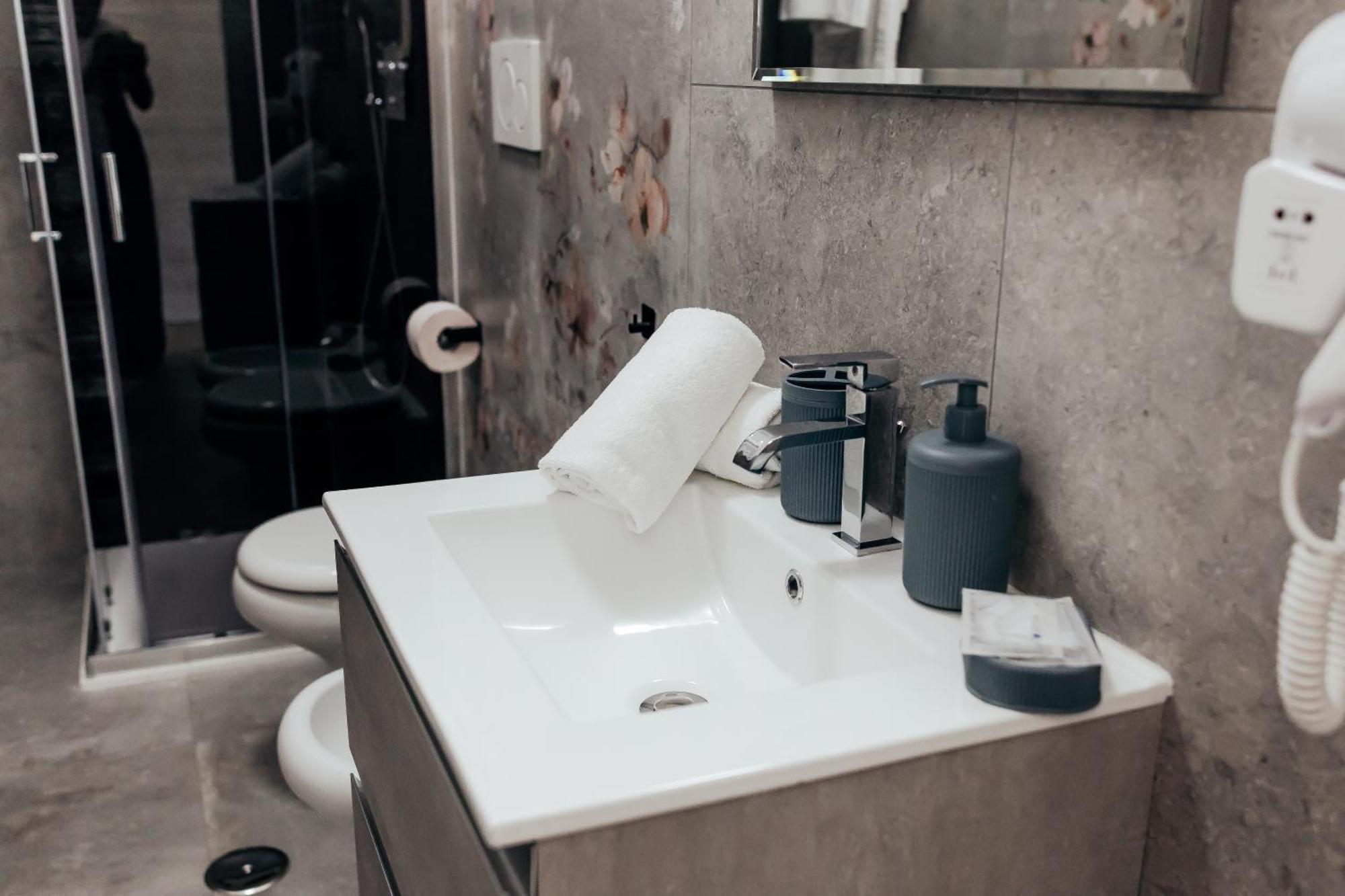 Fcoairporthouse Appartement Fiumicino Buitenkant foto